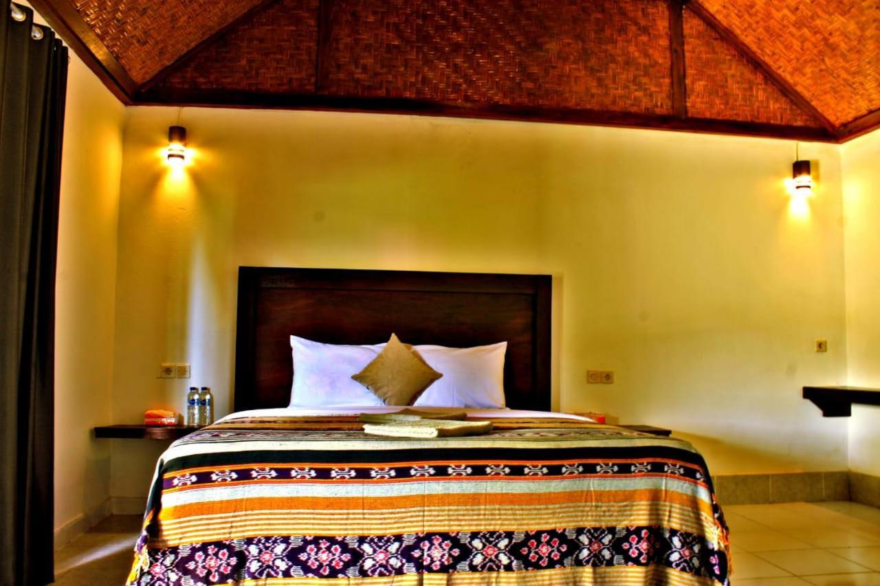Barrel Homestay Areguling Kuta  Habitación foto