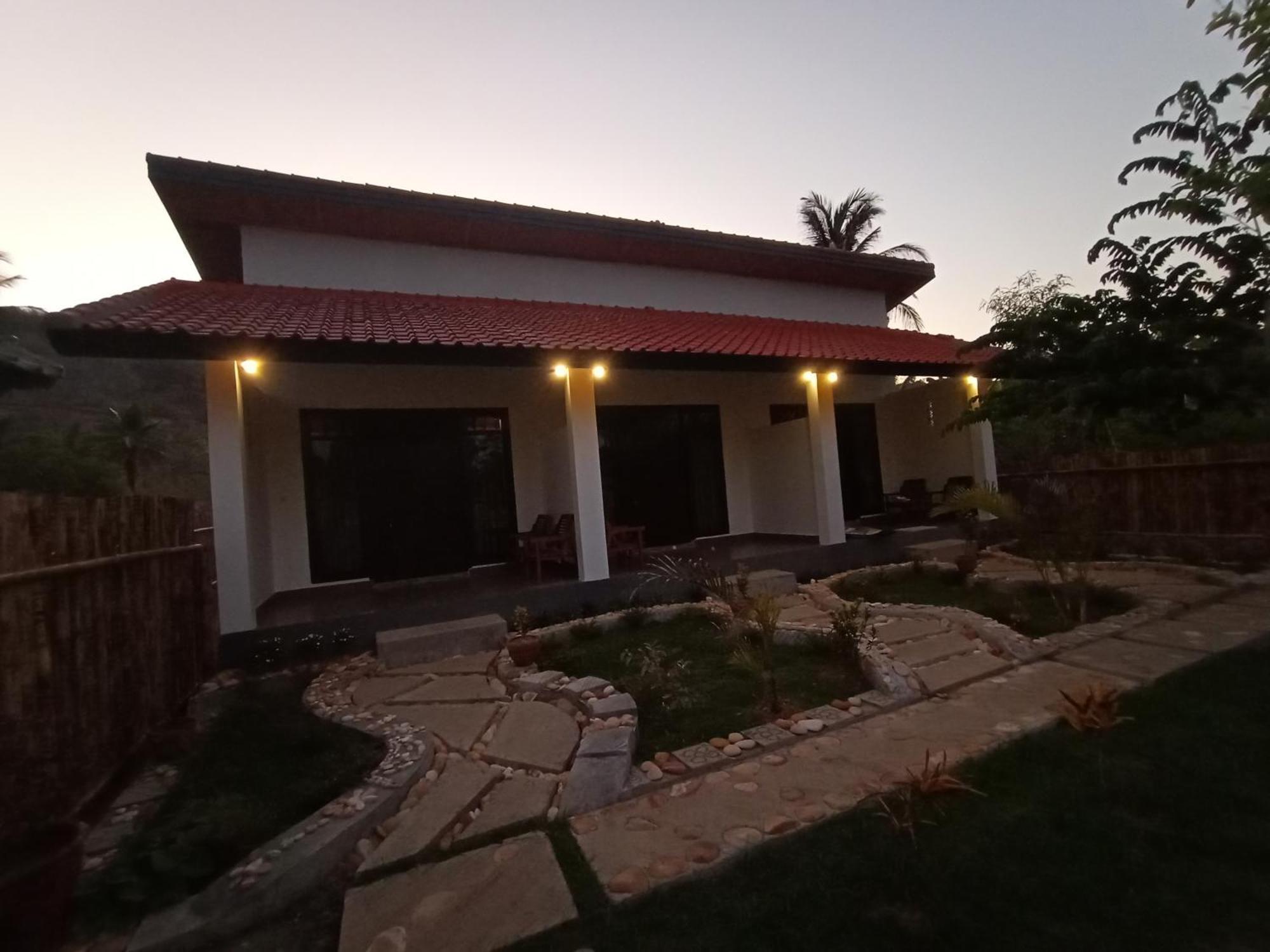 Barrel Homestay Areguling Kuta  Habitación foto